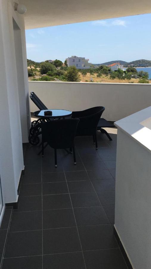 Beach House Paradiso Rogoznica  Ngoại thất bức ảnh