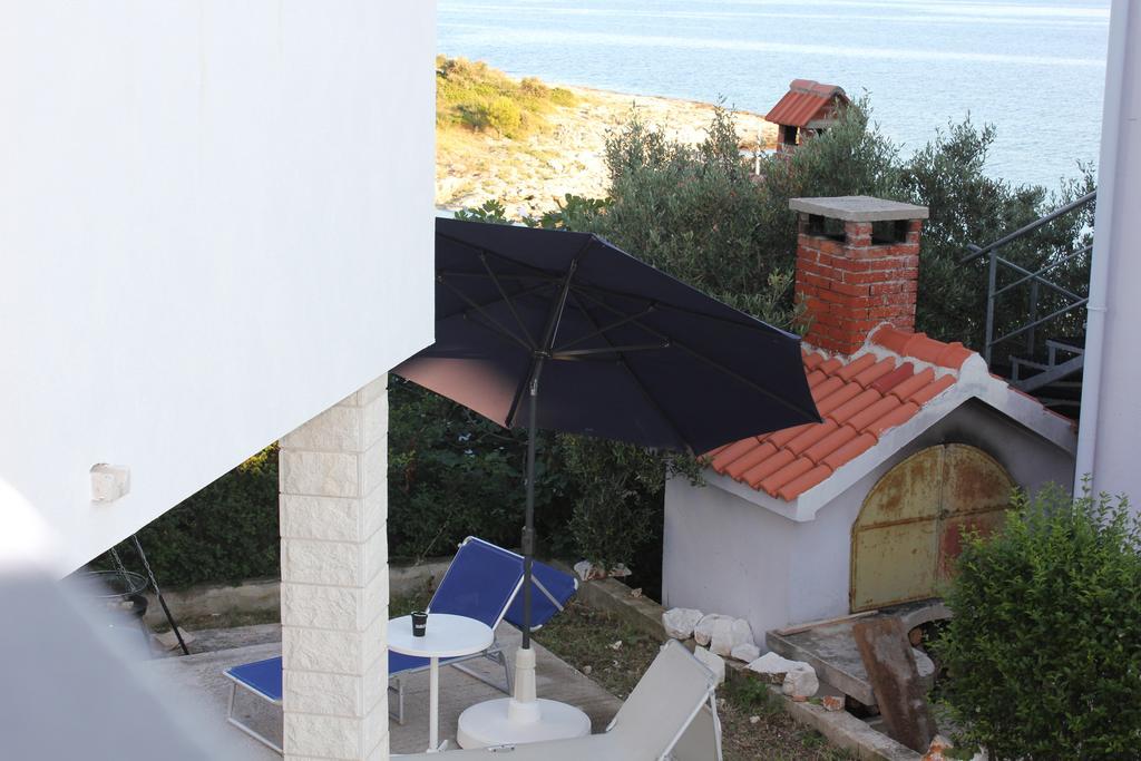 Beach House Paradiso Rogoznica  Phòng bức ảnh